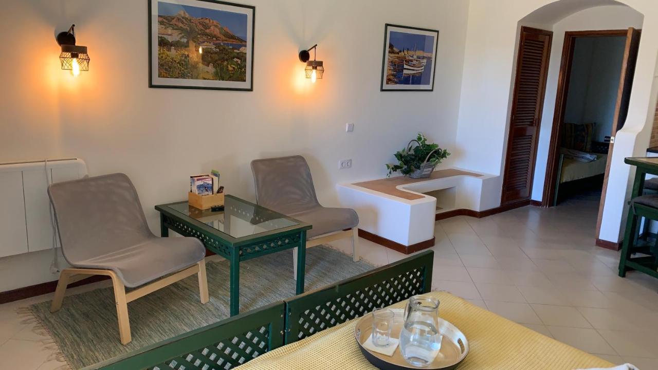 Apartamento Bela Vista อัลบูเฟรา ภายนอก รูปภาพ