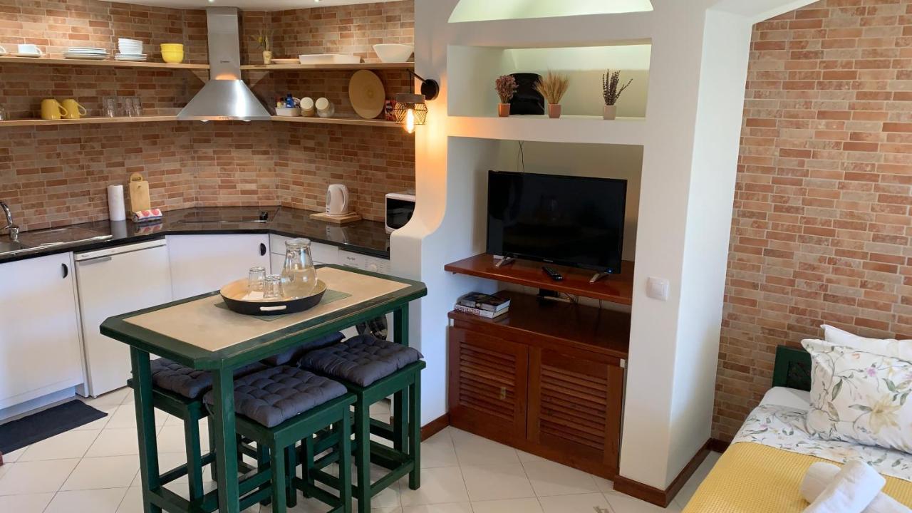 Apartamento Bela Vista อัลบูเฟรา ภายนอก รูปภาพ