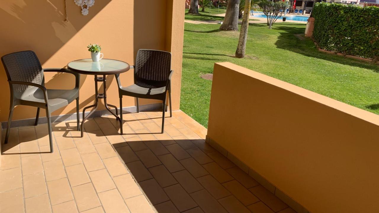 Apartamento Bela Vista อัลบูเฟรา ภายนอก รูปภาพ