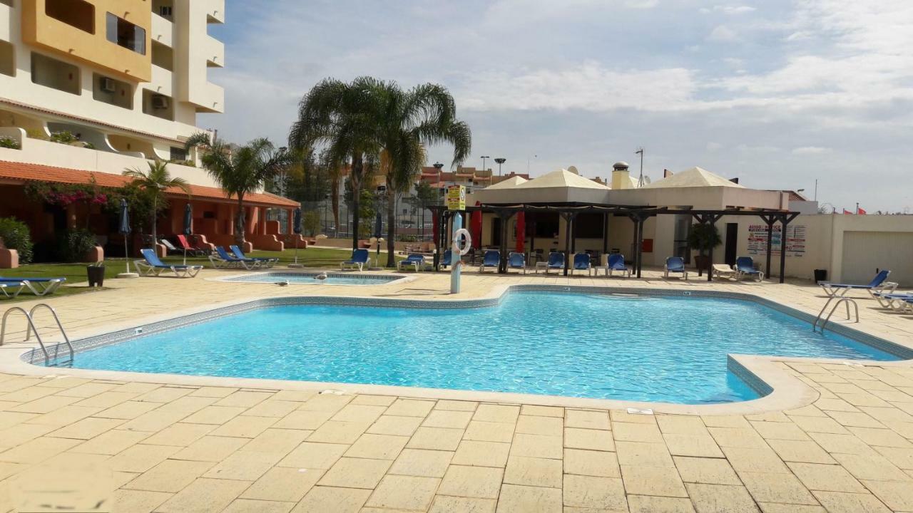 Apartamento Bela Vista อัลบูเฟรา ภายนอก รูปภาพ