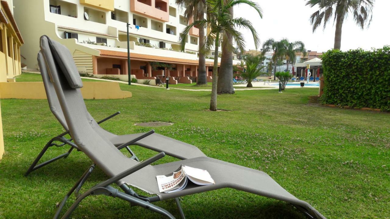 Apartamento Bela Vista อัลบูเฟรา ภายนอก รูปภาพ