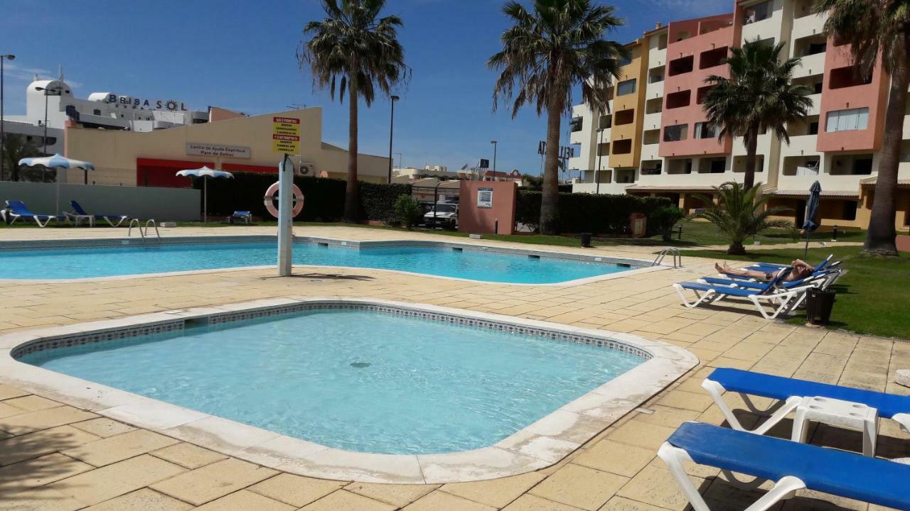 Apartamento Bela Vista อัลบูเฟรา ภายนอก รูปภาพ