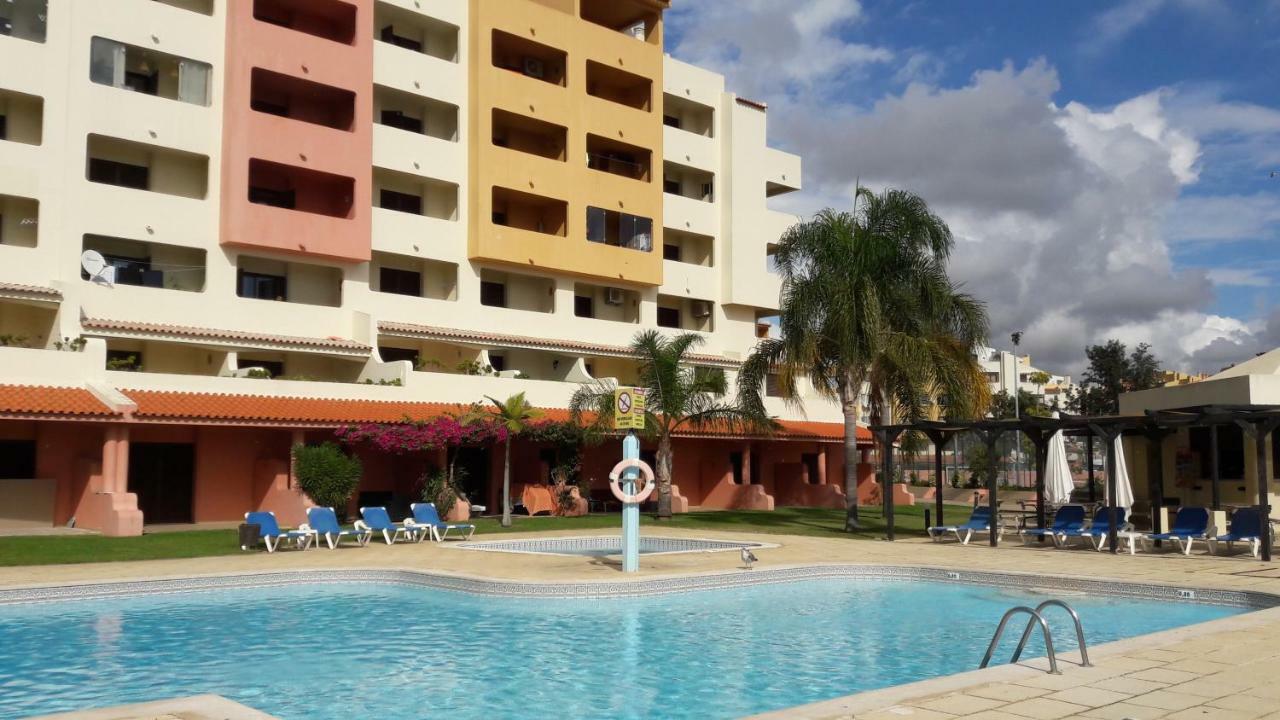 Apartamento Bela Vista อัลบูเฟรา ภายนอก รูปภาพ